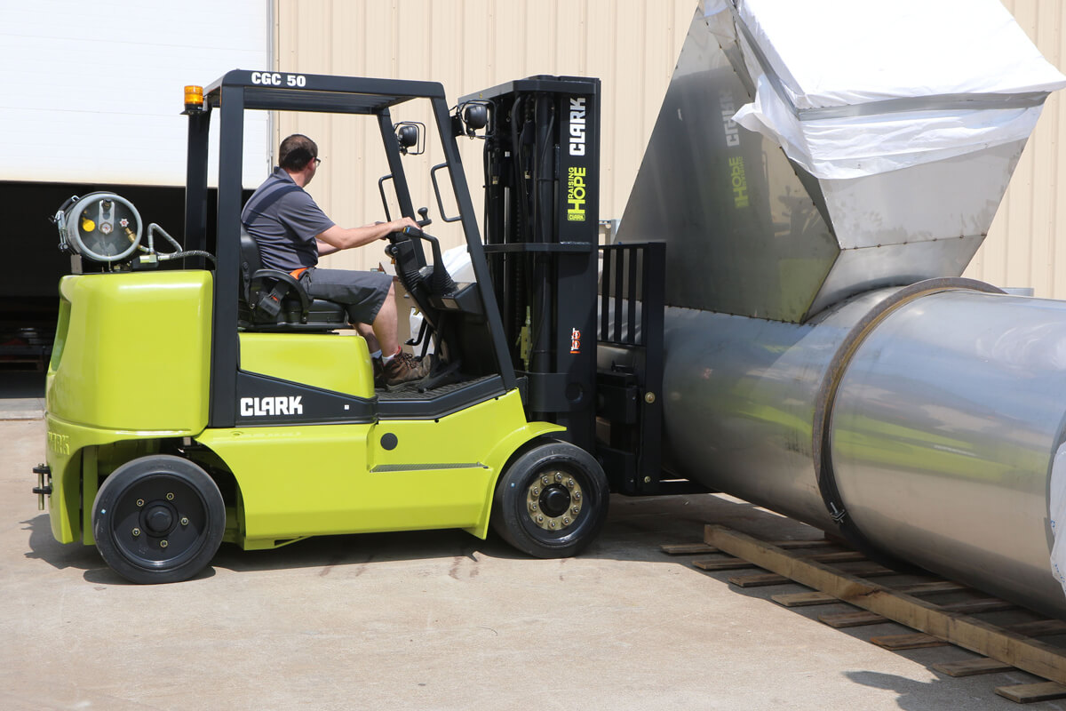Clark CGC40-55 IC Cushion Forklift (8,000-12,000 lbs) - Image 11