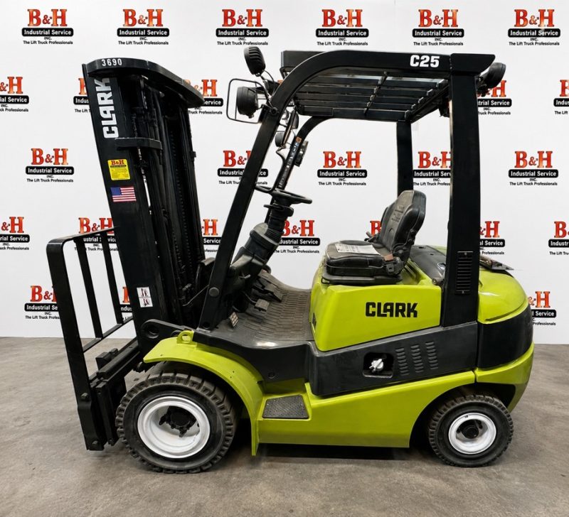 2015 Clark C25L Dual Fuel Pneumatic Forklift (5,000 lbs)