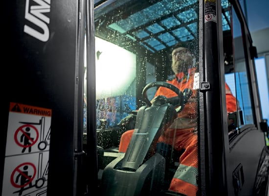 UniCarriers MX2-25-MX2-35L Electric Pneumatic Forklift (5,000-7,000 lbs) - Image 5