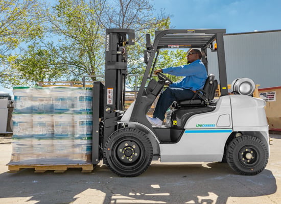 UniCarriers PF30N-PF70N IC Pneumatic Forklift (3,000-7,000 lbs) - Image 5