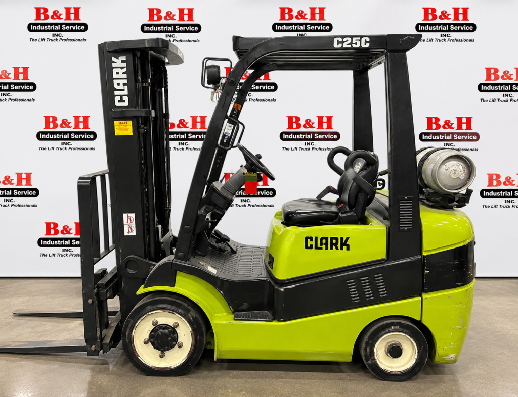 2006 Clark C25CL LPG Cushion Forklift (5,000 lbs)